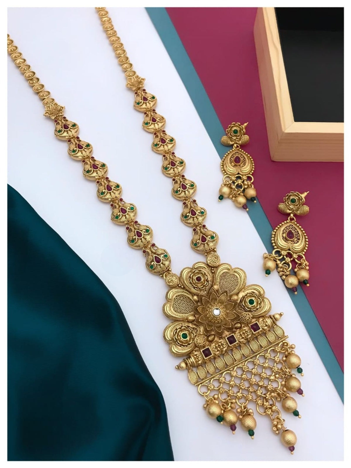 Alluring Antique Gold plated Long Necklace