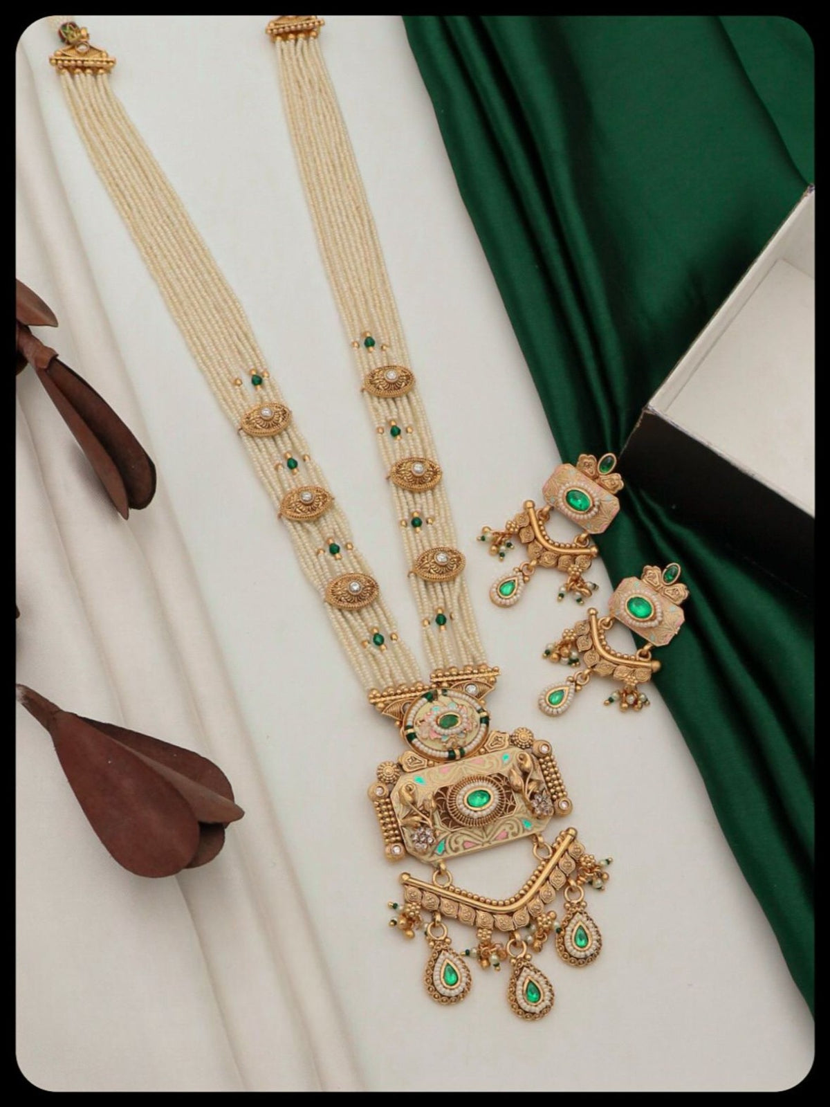 New Trend Pearl  Rajwadi Jewelery Set for women